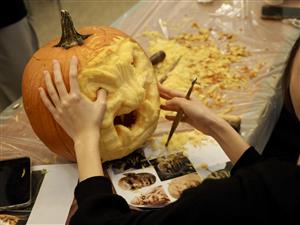 pumkin carving
